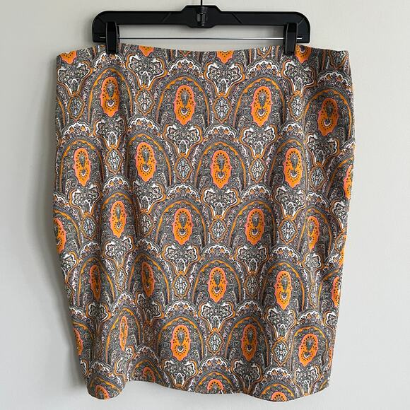 Ann Taylor Factory Orange Paisley Medallion Straight Skirt Career 18 NWT - Picture 1 of 7